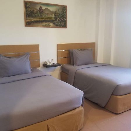 The Waigo Hotel Sorong Εξωτερικό φωτογραφία