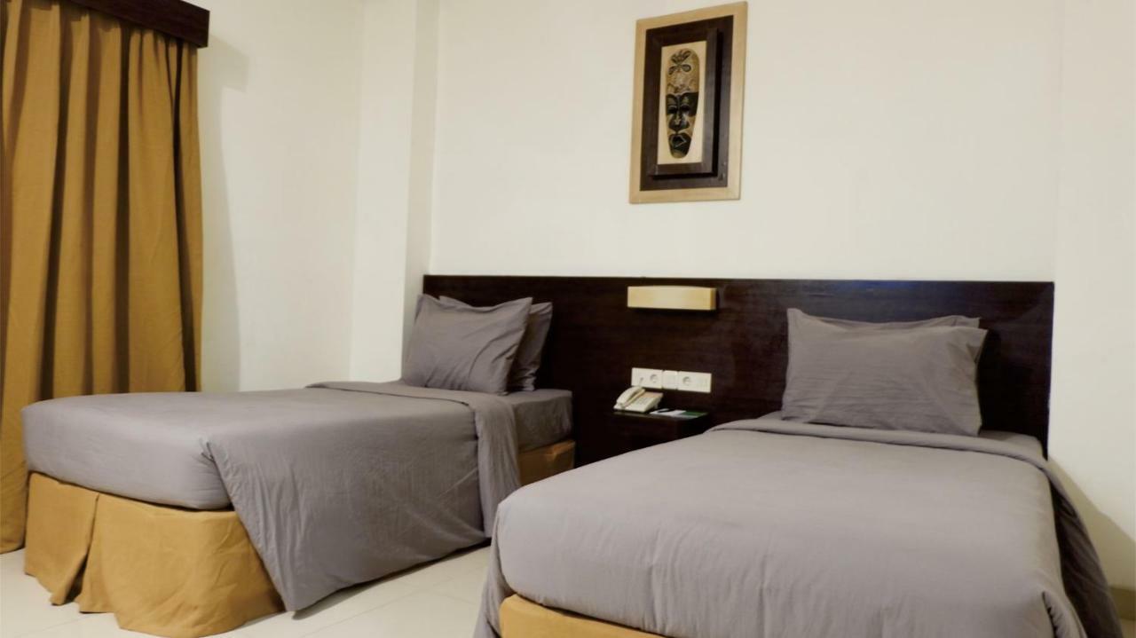 The Waigo Hotel Sorong Εξωτερικό φωτογραφία